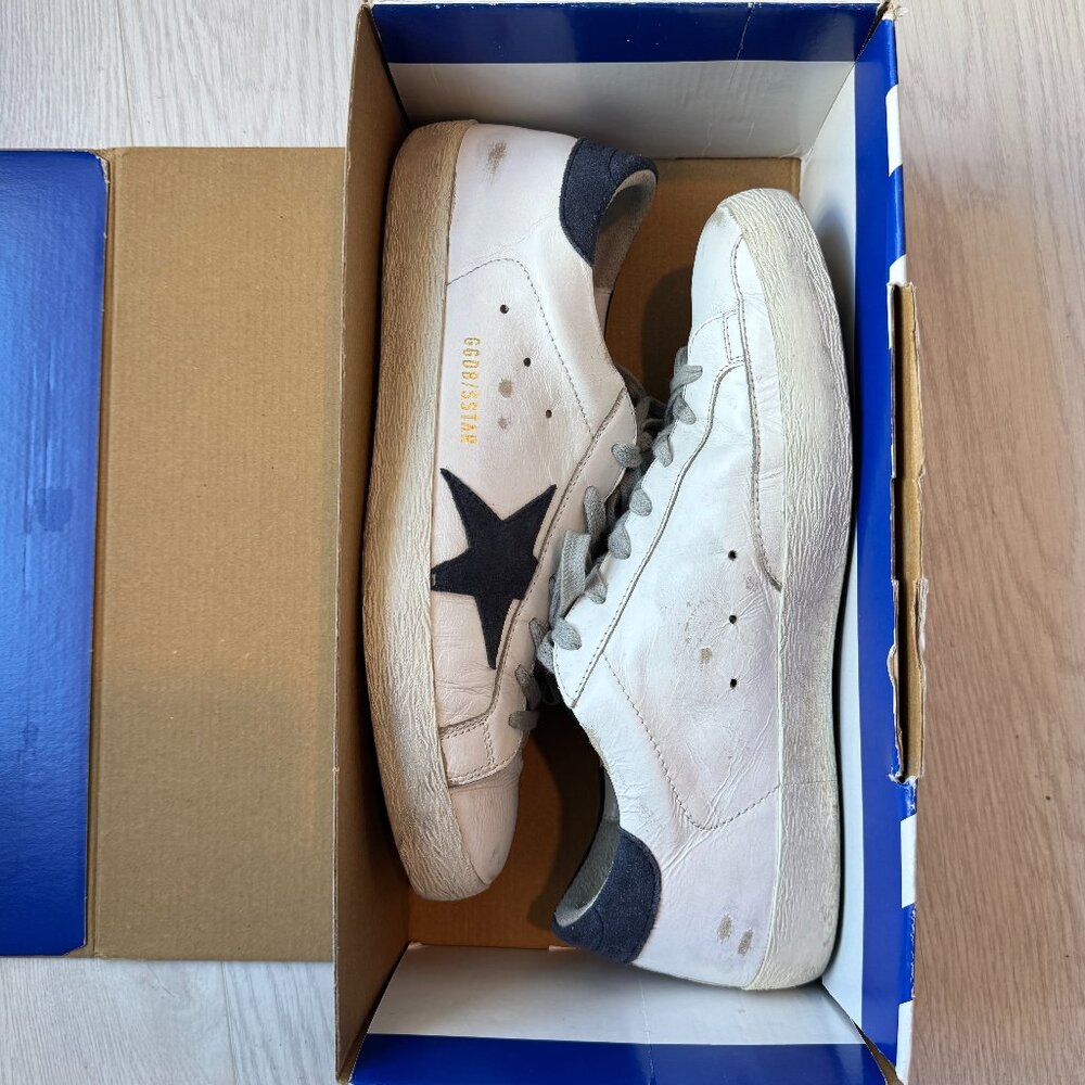 Golden Goose White Leather Sneakers with Navy Star - Picture 4 of 7